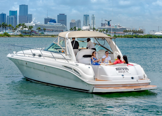 Recess Yacht